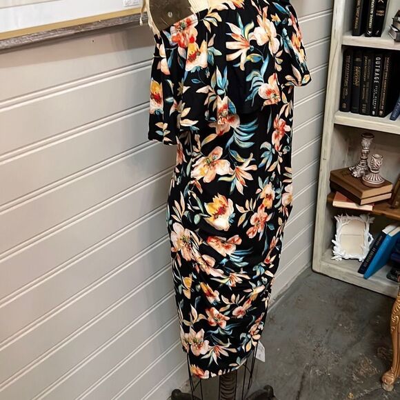 Hello Miz Black Floral Fitted Maternity Off Shoulder Dress Size Large NWT - Picture 5 of 10